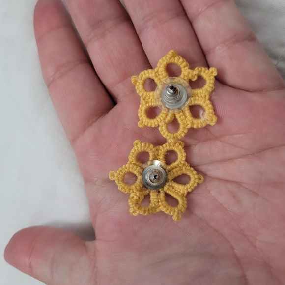 Vintage Handmade Crocheted Crochet Yellow Flower Earrings - Picture 3 of 3